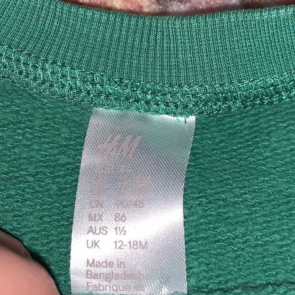 H&M Boys Green New York City Crewneck Sweatshirt Size 12-18 MOS boys - Picture 2 of 4